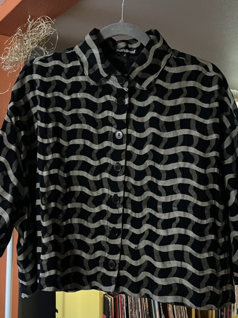 Thief and Bandit Wavy Plaid Cropped Button Up Size 2 (L-XL) GUC